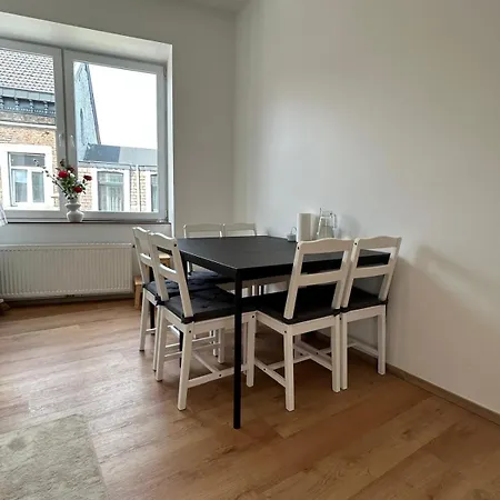 De Luxe Rio A Sale De Bain Privee Check In Autonome Cuisine Partagee 3* Liège