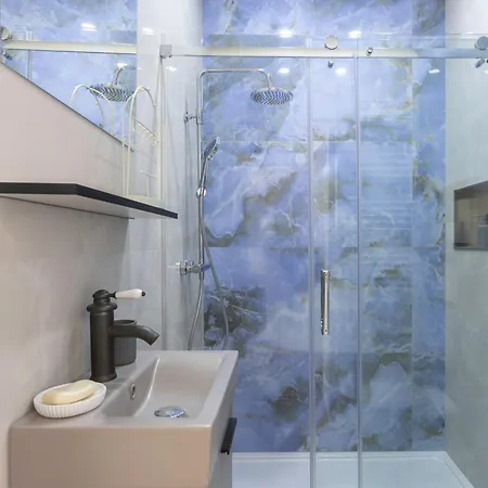 De Luxe Rio A Sale De Bain Privee Check In Autonome Cuisine Partagee 3*