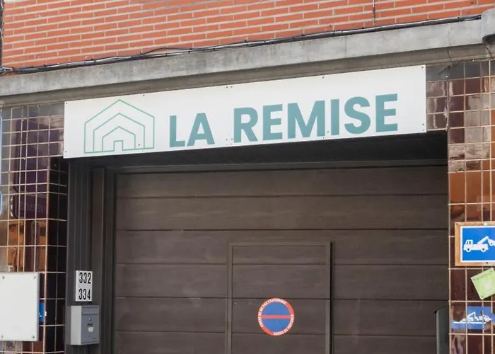 De Luxe Rio A Sale De Bain Privee Check In Autonome Cuisine Partagee Pensionat